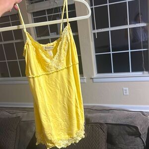 Size small lace yellow tank, 2000s style
